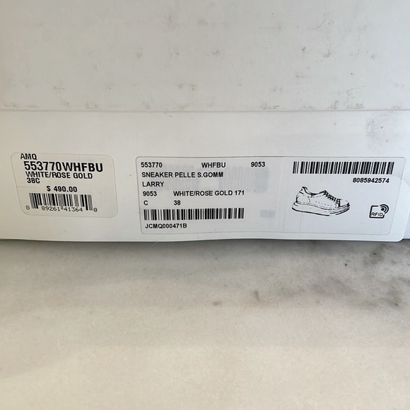 NEW Alexander McQueen Oversized Sneaker (Women)
 
WHITE Size 8US - Picture 4 of 6